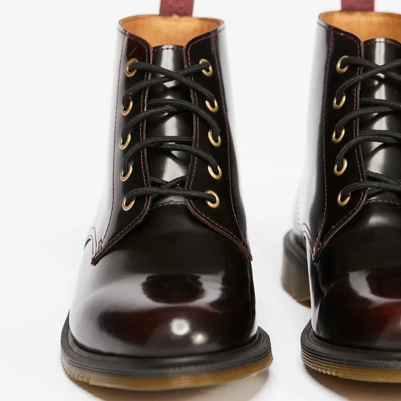 Doc Martens Emmeline - Picture 2 of 13